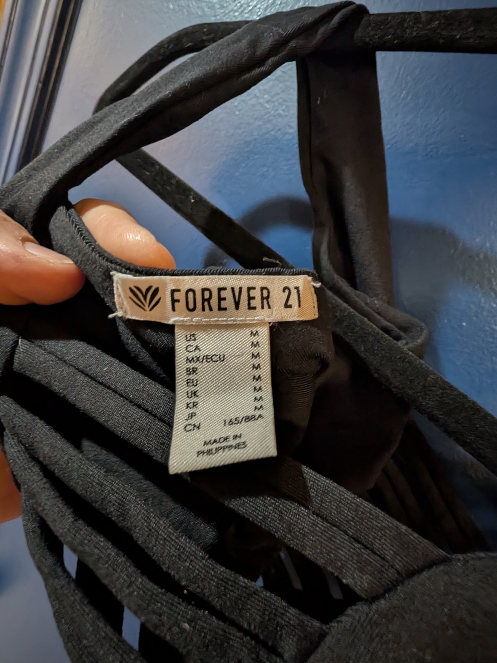 Forever 21 Black Strappy Sports Bra Bralette Cage Front Back
